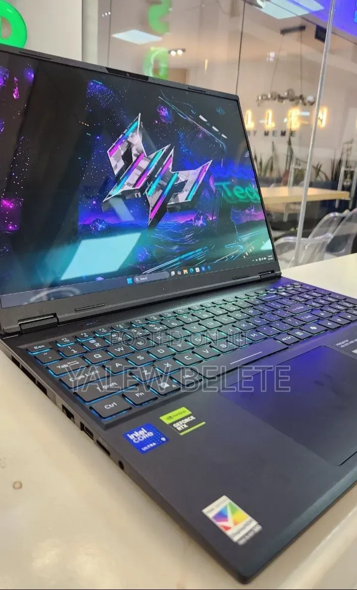 New Laptop Acer Predator Helios Neo 16 32GB Intel Core Ultra 9 SSD 1T