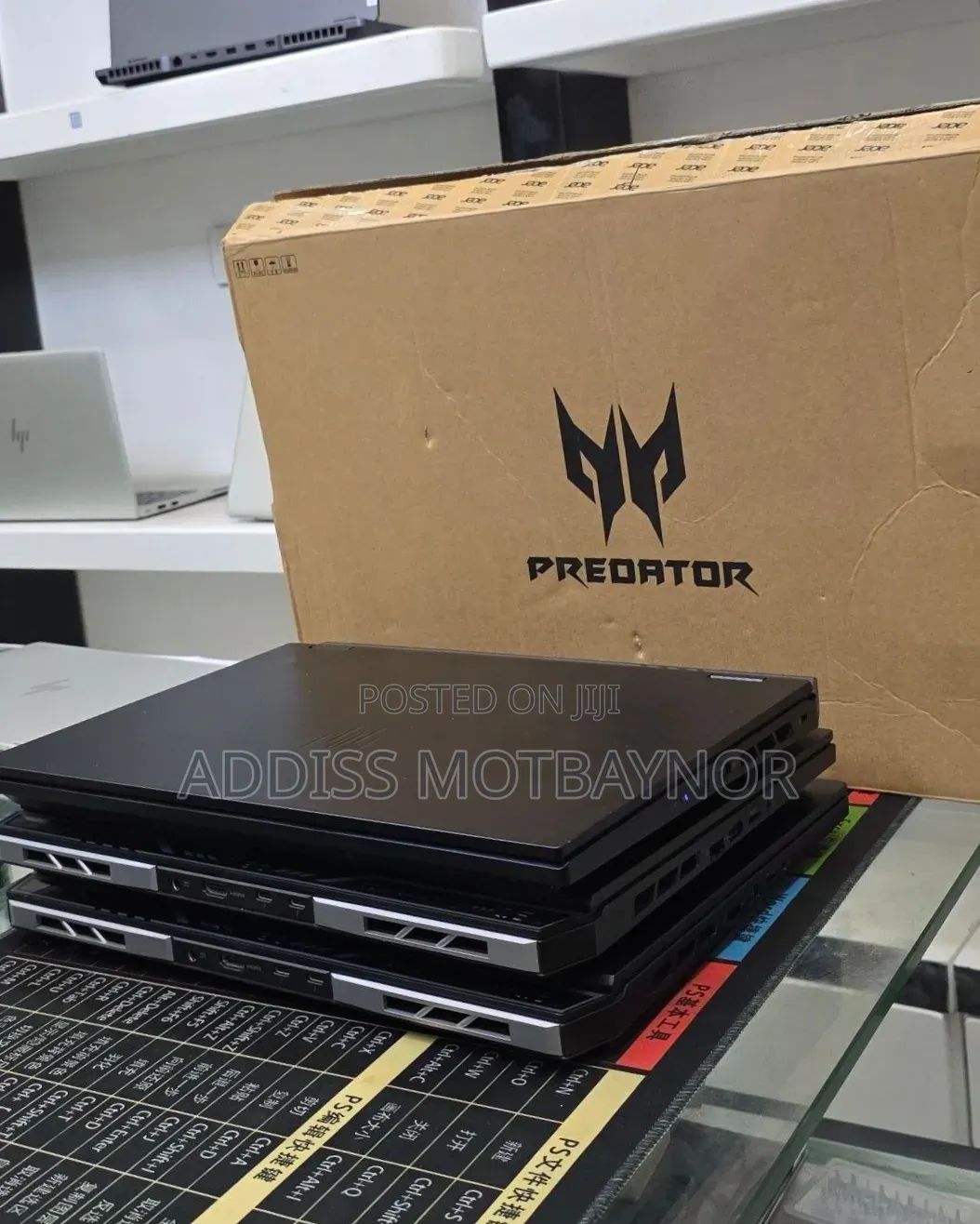 New Laptop Acer Predator Helios Neo 16 16GB Intel Core i9 SSD 1T