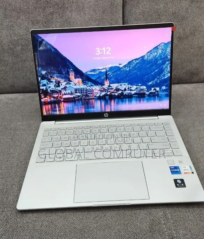 New Laptop HP Pavilion 14 16GB Intel Core i7 SSD 512GB