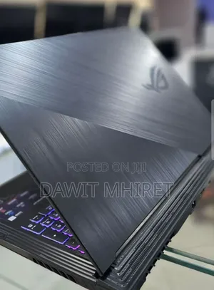 New Laptop Asus ROG Strix G17 32GB Intel Core i7 SSD 1T
