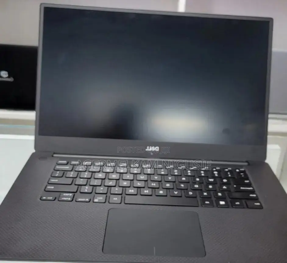 New Laptop Dell Precision 5530 16GB Intel Core i7 SSD 512GB