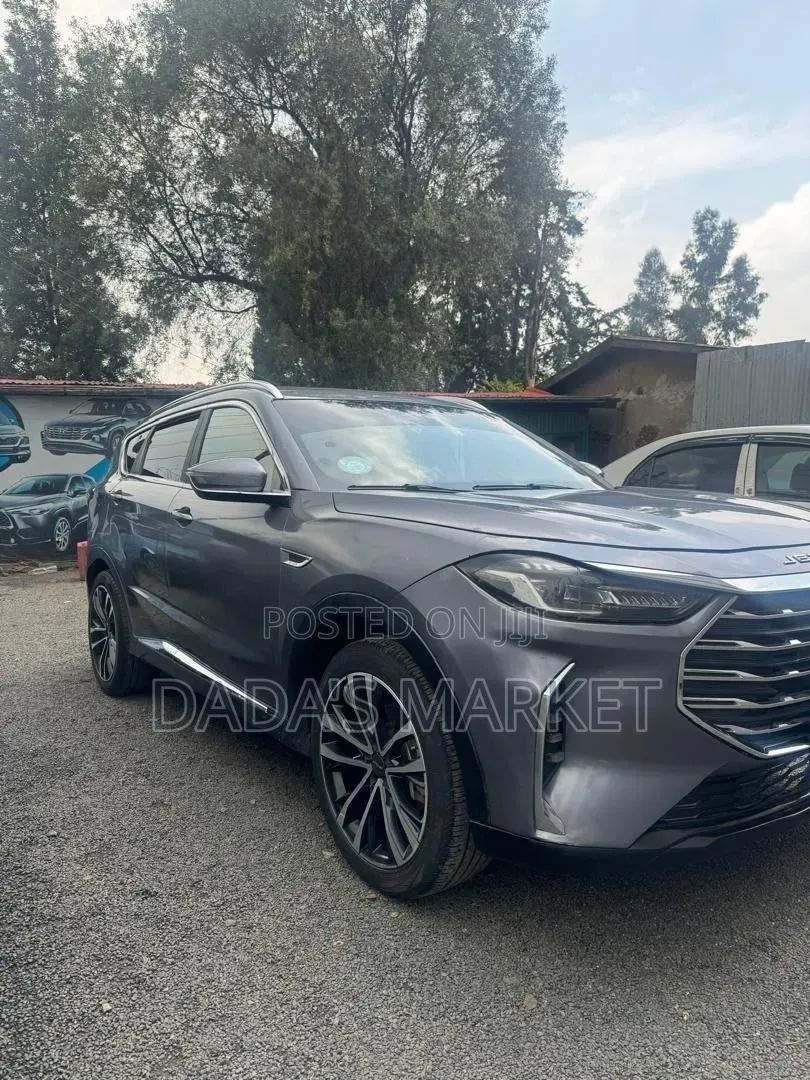 Jetour X70 Plus 2023 Gray