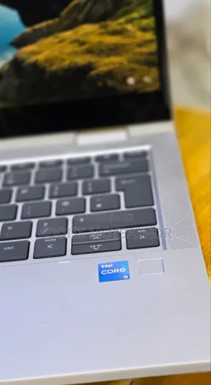 New Laptop HP x360 310 G2 16GB Intel Core i5 SSD 512GB