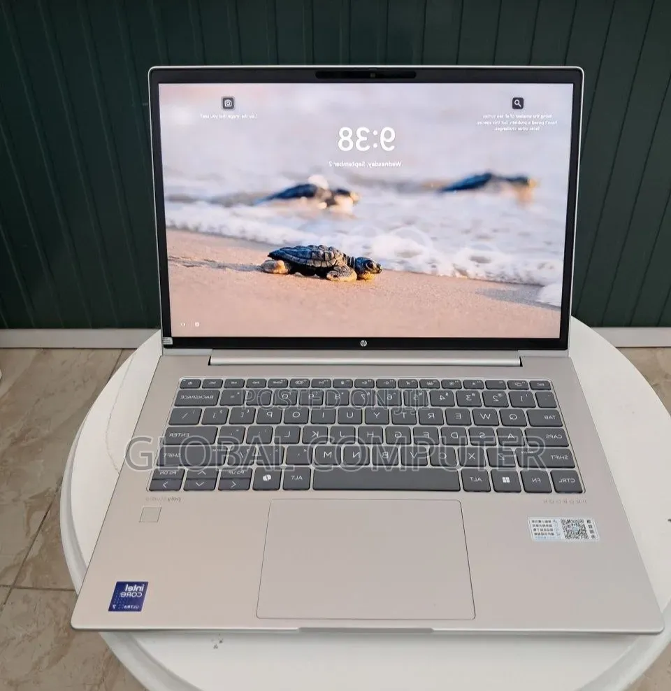 New Laptop HP ProBook 440 8GB Intel Core Ultra 7 SSD 512GB