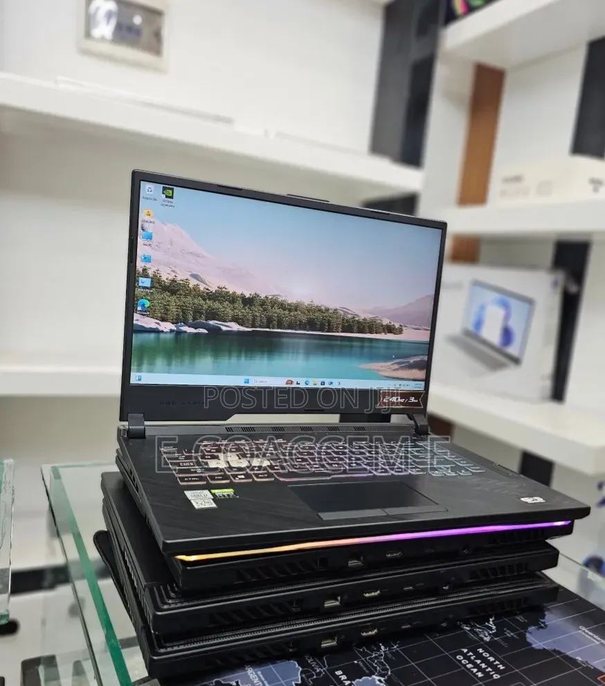New Laptop Asus 16GB Intel Core i7 SSD 512GB
