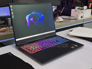 New Acer Predator Helios 18 PH18-71 32GB Intel Core Ultra 9 SSD 1T
