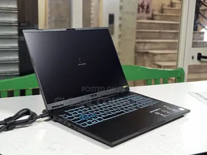 New Acer Predator Helios 18 PH18-71 32GB Intel Core Ultra 9 SSD 1T