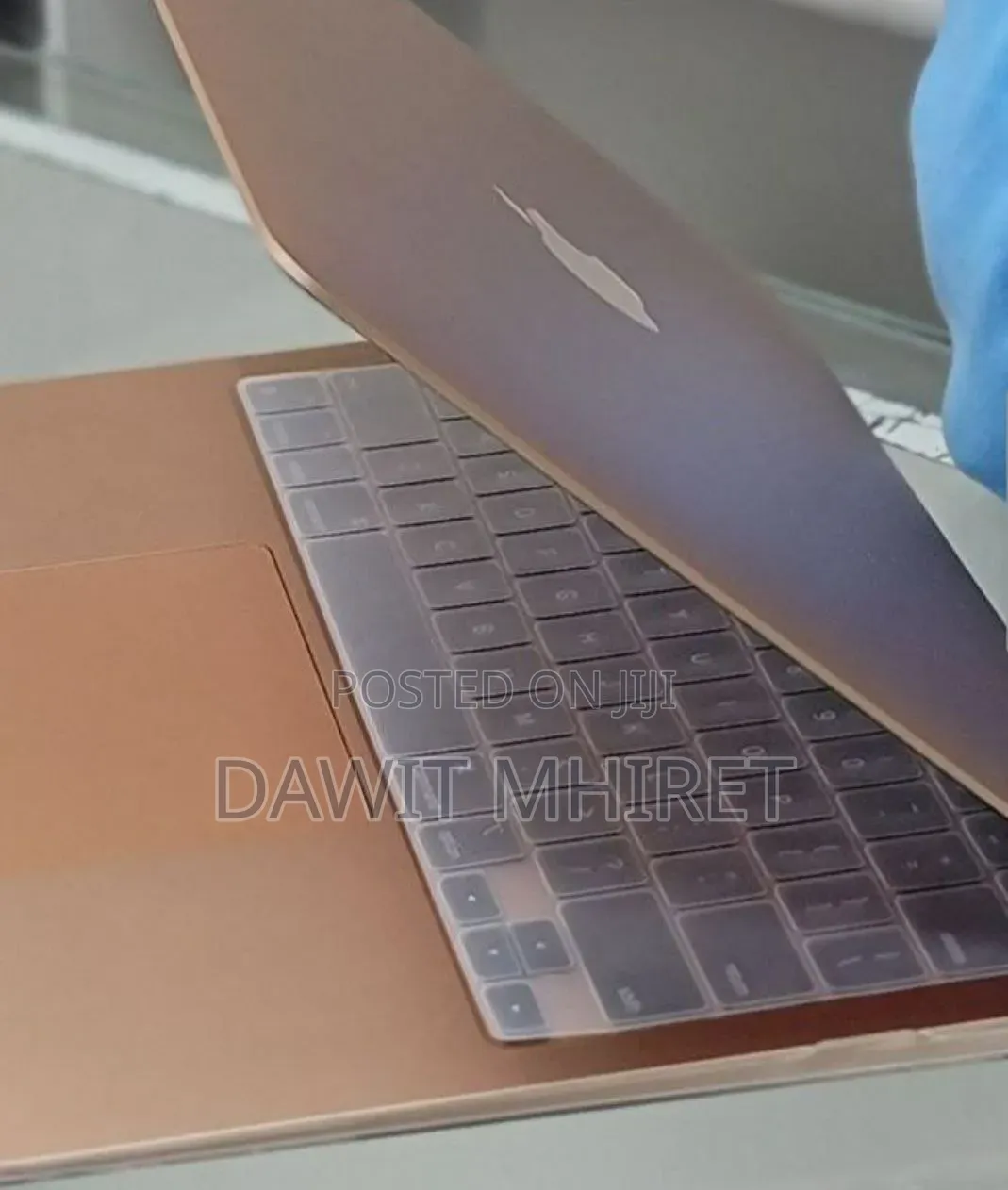 New Laptop Apple MacBook Air 2020 M1 8GB Apple M1 SSD 256GB