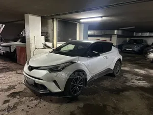 Toyota C-HR Limited FWD 2020 White
