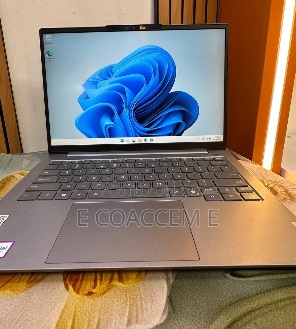New Laptop Lenovo Thinkbook 14 16GB Intel Core 5 SSD 512GB