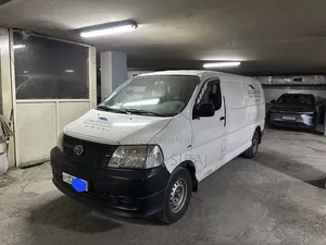 Toyota HiAce 2008 White