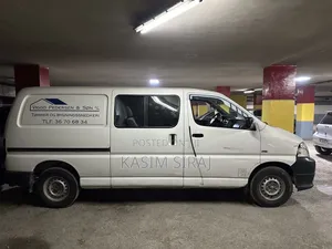 Toyota HiAce 2008 White
