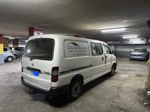 Toyota HiAce 2008 White