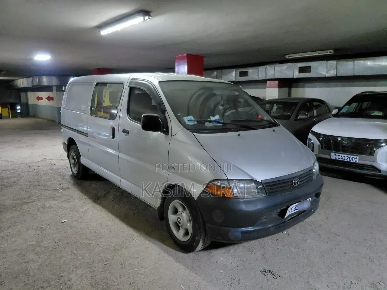 Toyota HiAce 2005 Silver