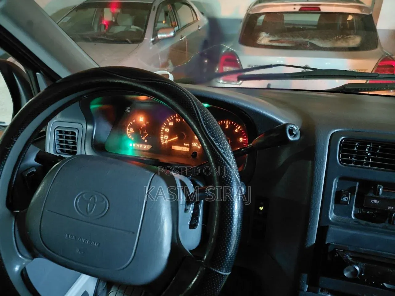 Toyota HiAce 2005 Silver