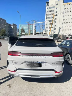 BYD Song Plus 2025 Gold