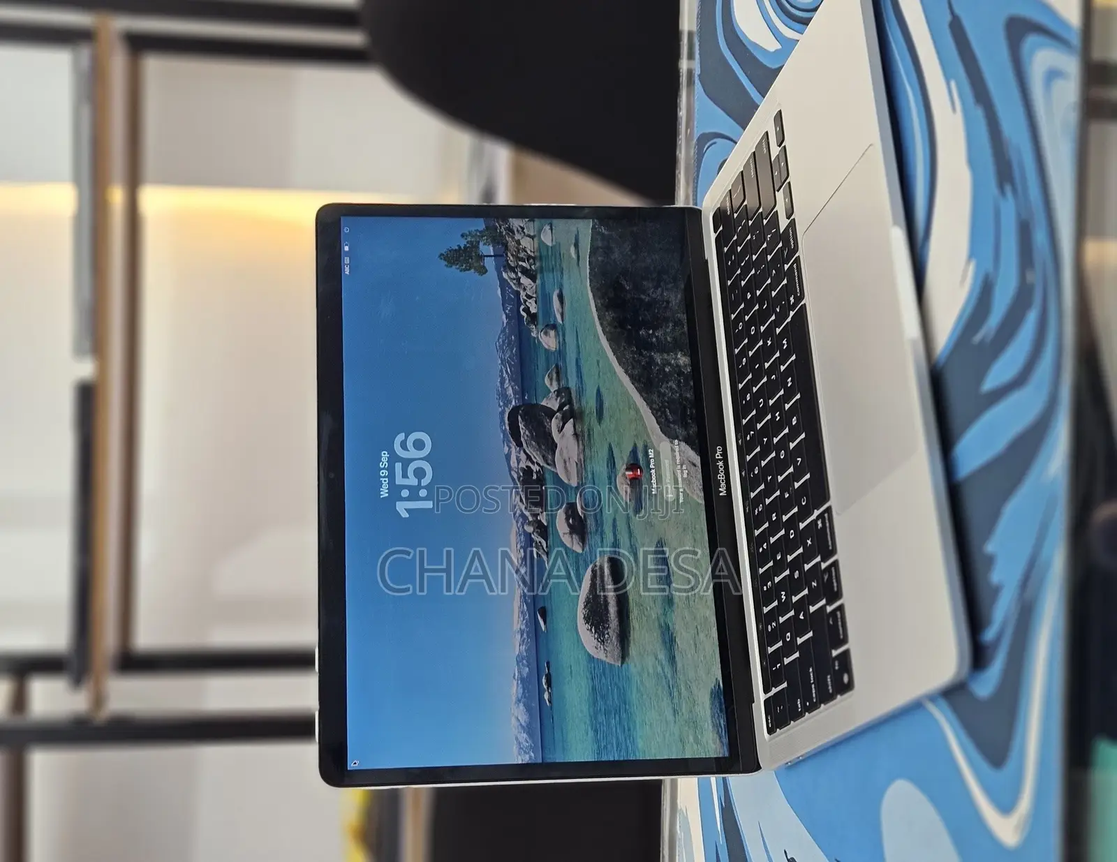 New Laptop Apple MacBook Pro 2022 M2 8GB Apple M2 SSD 256GB