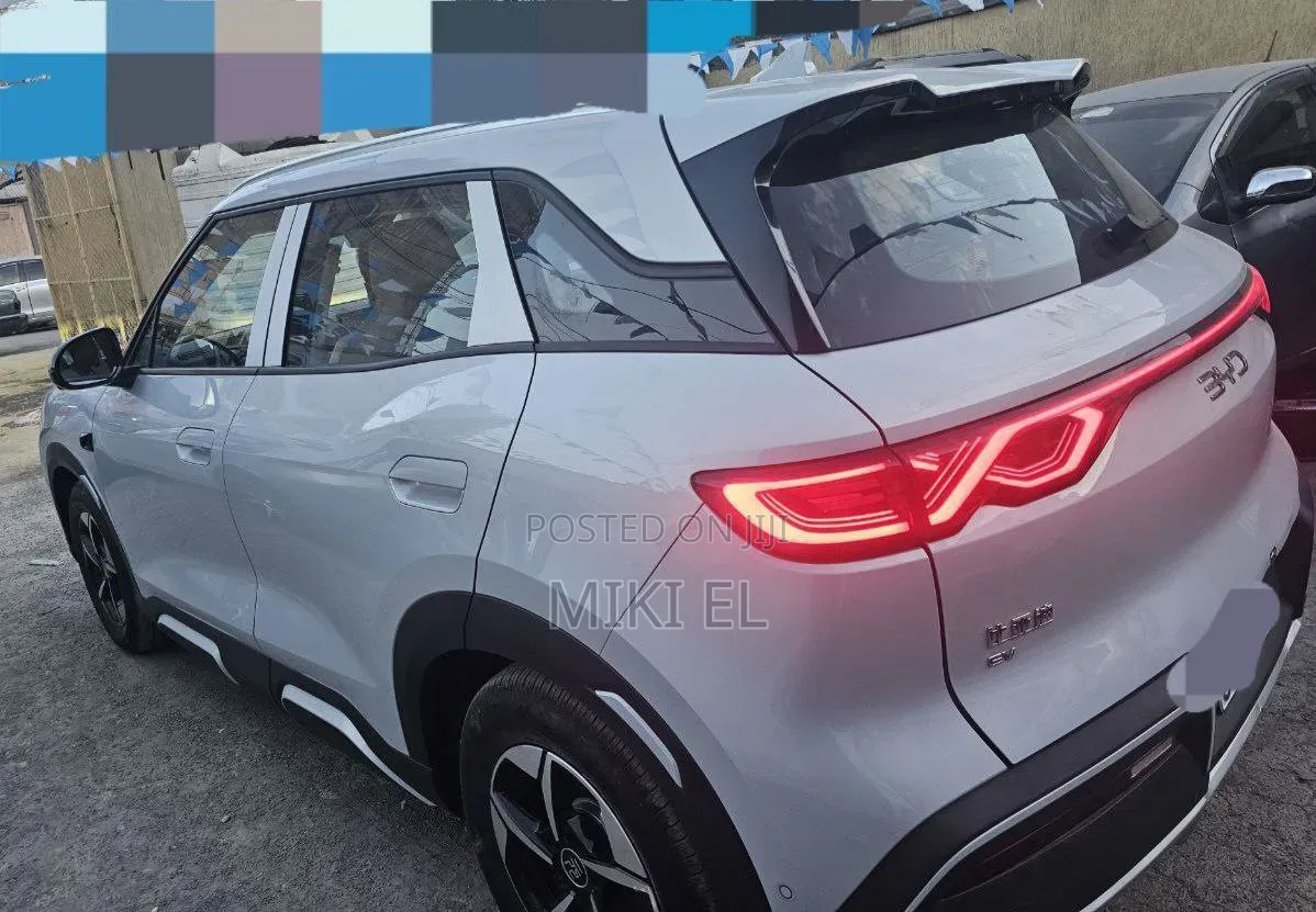 BYD Yuan Up 2025 Blue