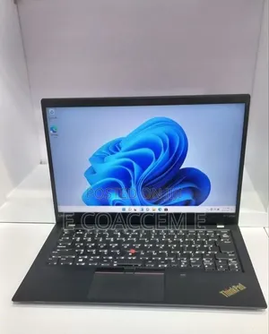 New Laptop Lenovo 8GB Intel Core i5 SSD 256GB