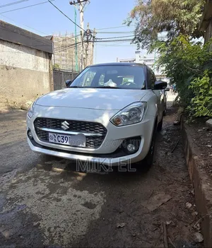 Suzuki Swift RS 2022 White
