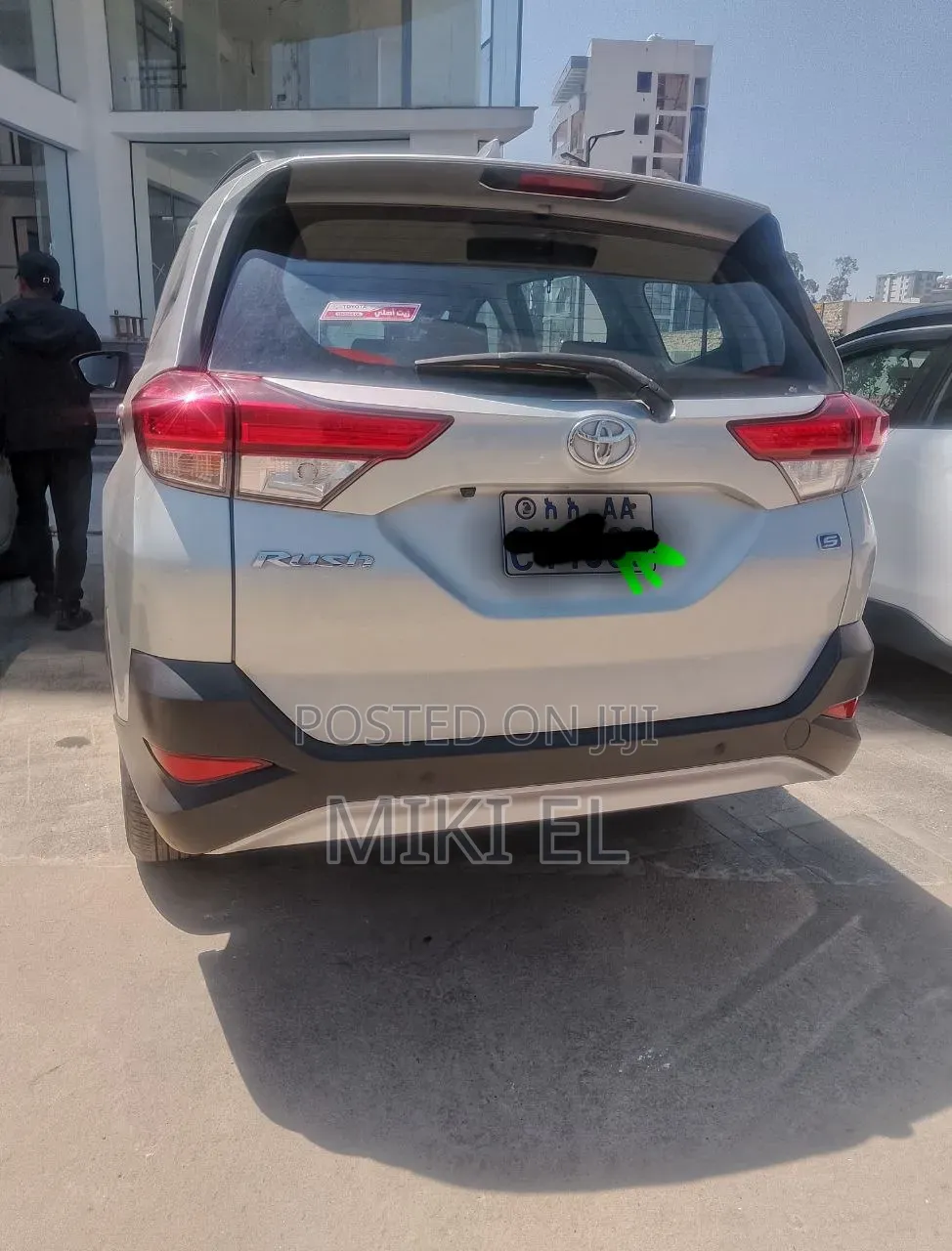 Toyota Rush 2023 Silver