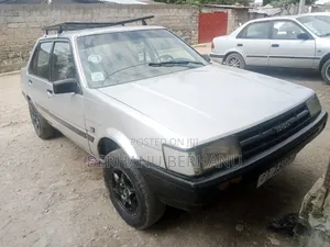 Toyota Corolla 1985 Silver