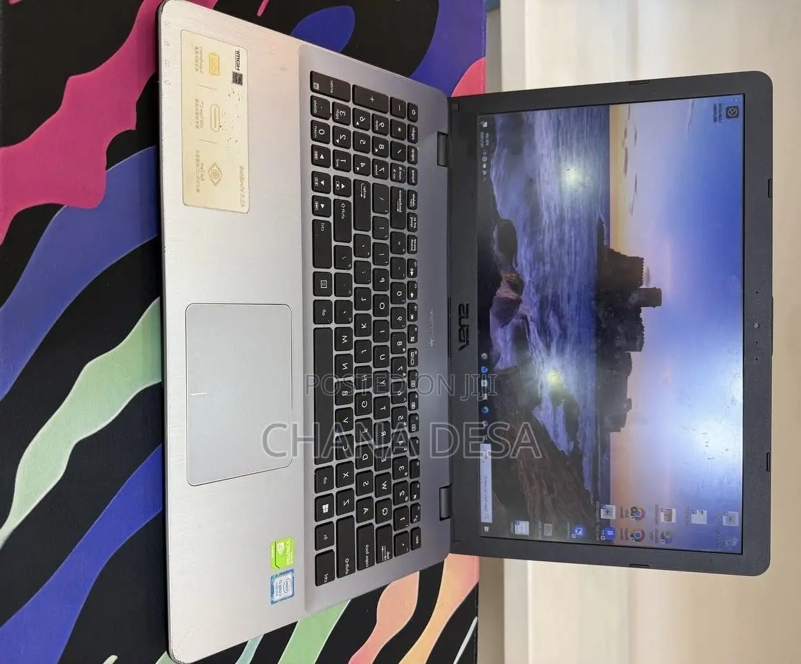 New Laptop Asus 8GB Intel Core i7 HDD+SSD 1T