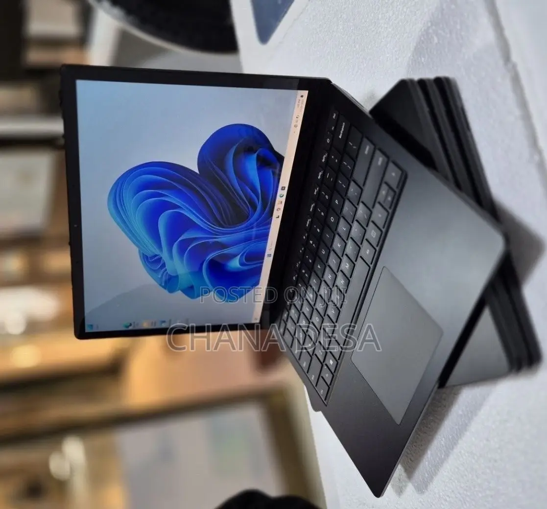 New Laptop Microsoft Surface Laptop 3 16GB Intel Core i7 SSD 256GB