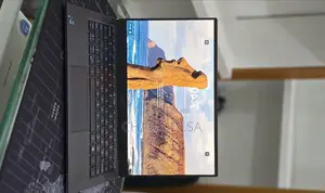 New Laptop Dell XPS 13 16GB Intel Core i7 SSD 512GB