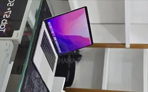 New Laptop Apple MacBook Pro 2017 16GB Intel Core i7 SSD 512GB