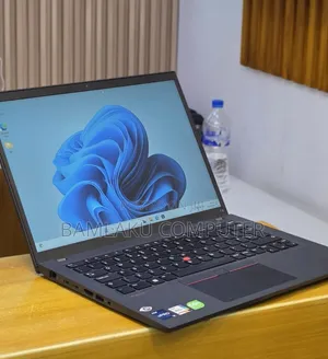 New Laptop Lenovo ThinkPad T14 G3 16GB Intel Core i7 SSD 512GB