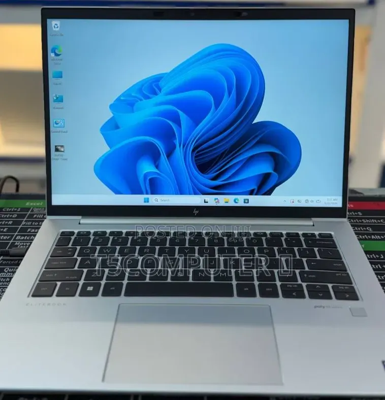 New Laptop HP EliteBook 840 G10 16GB Intel Core i7 SSD 512GB