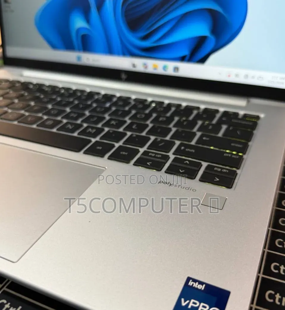 New Laptop HP EliteBook 840 G10 16GB Intel Core i7 SSD 512GB