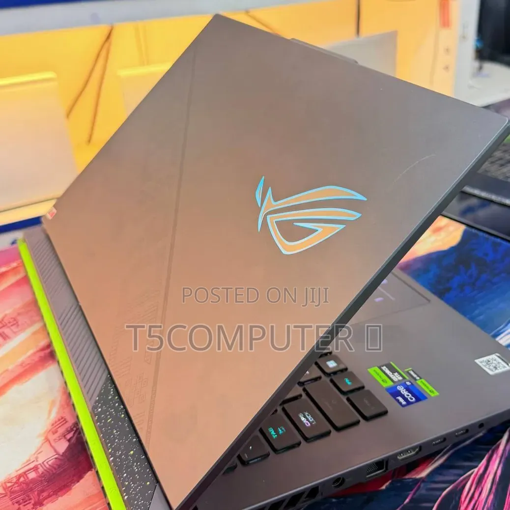 New Laptop Asus ROG Strix G15 16GB Intel Core i9 SSD 1T