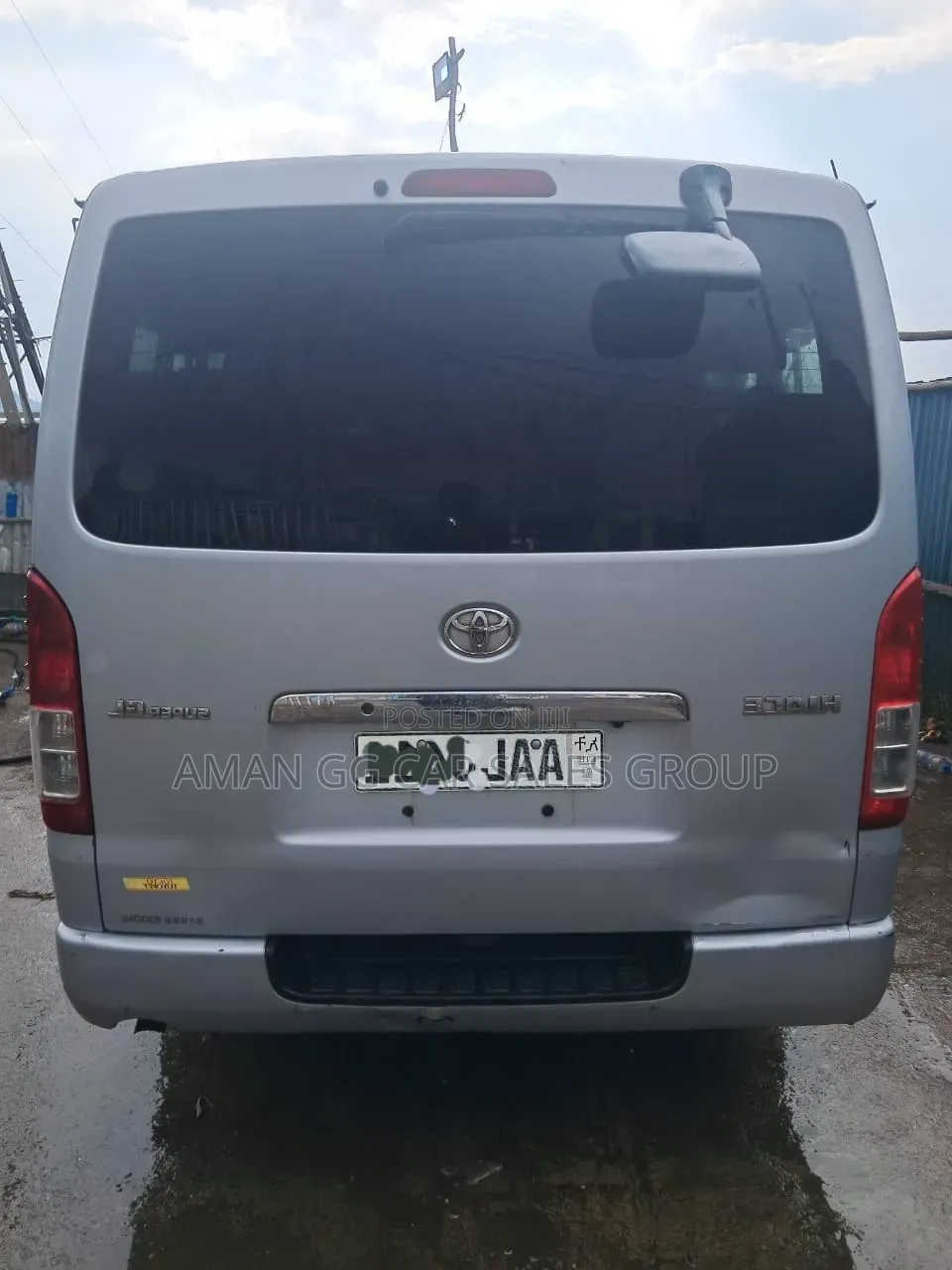 Toyota HiAce 2017 Silver