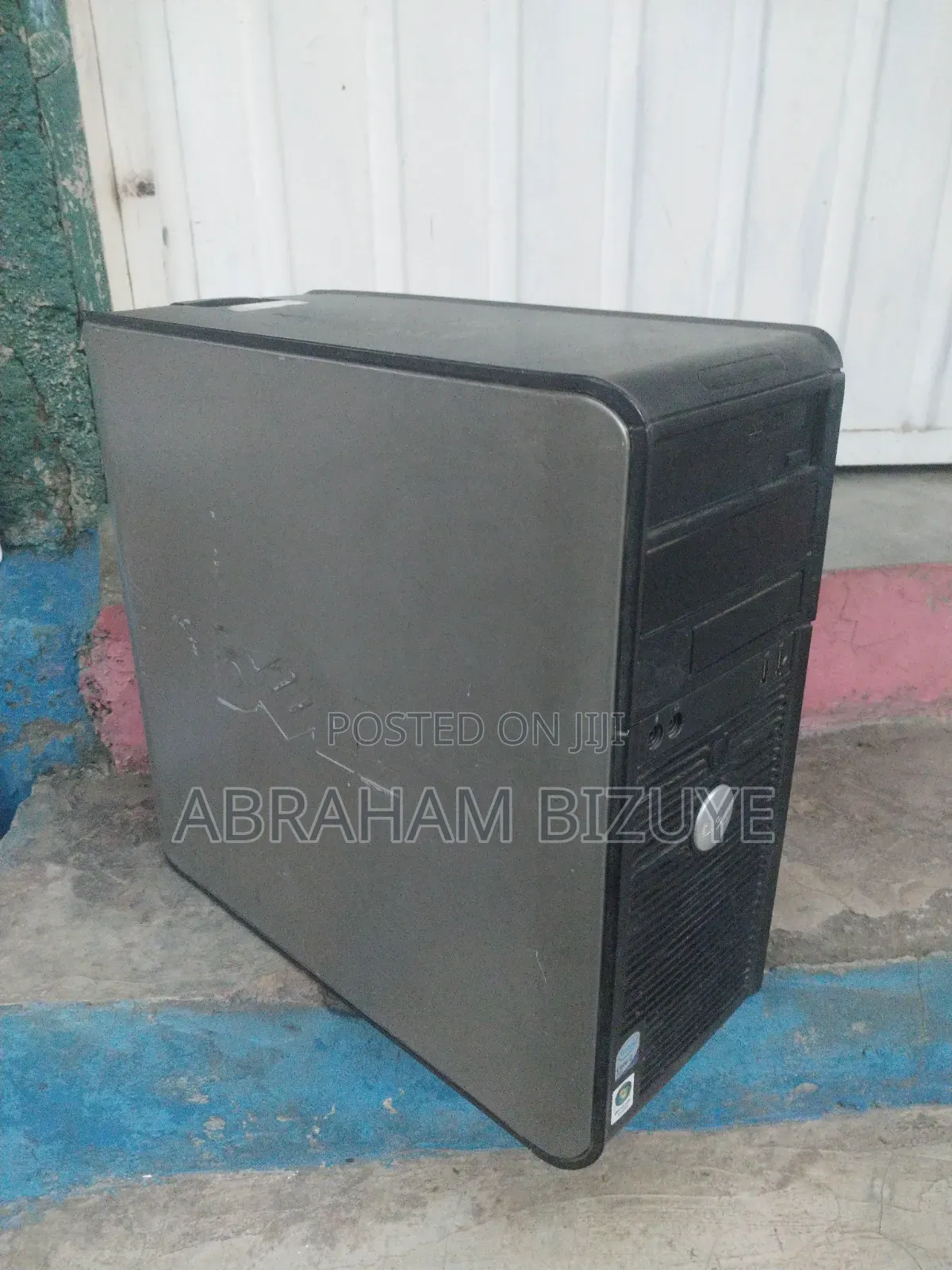 Desktop Computer Dell OptiPlex 7760 2GB Intel Core 2 Duo HDD 160GB