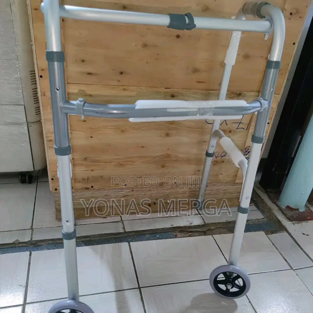 Folding Walking Frame寺凸walker=- Soft Move for a Comfortable When Tired