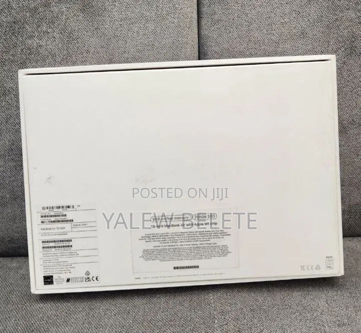 New Laptop Apple MacBook Air 2020 M1 8GB Apple M1 SSD 256GB