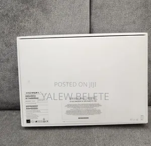 New Laptop Apple MacBook Air 2020 M1 8GB Apple M1 SSD 256GB