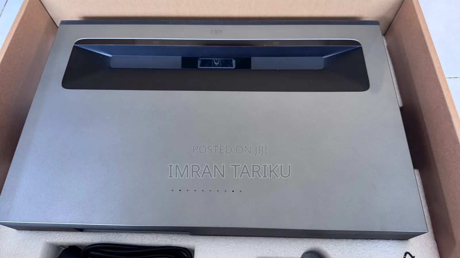 Formovie Ust Laser Projector