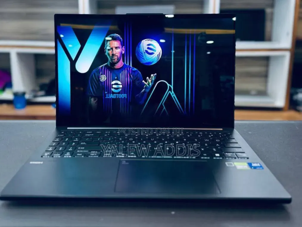 New Laptop Asus Vivobook Pro 15 OLED 16GB Intel Core i5 SSD 512GB