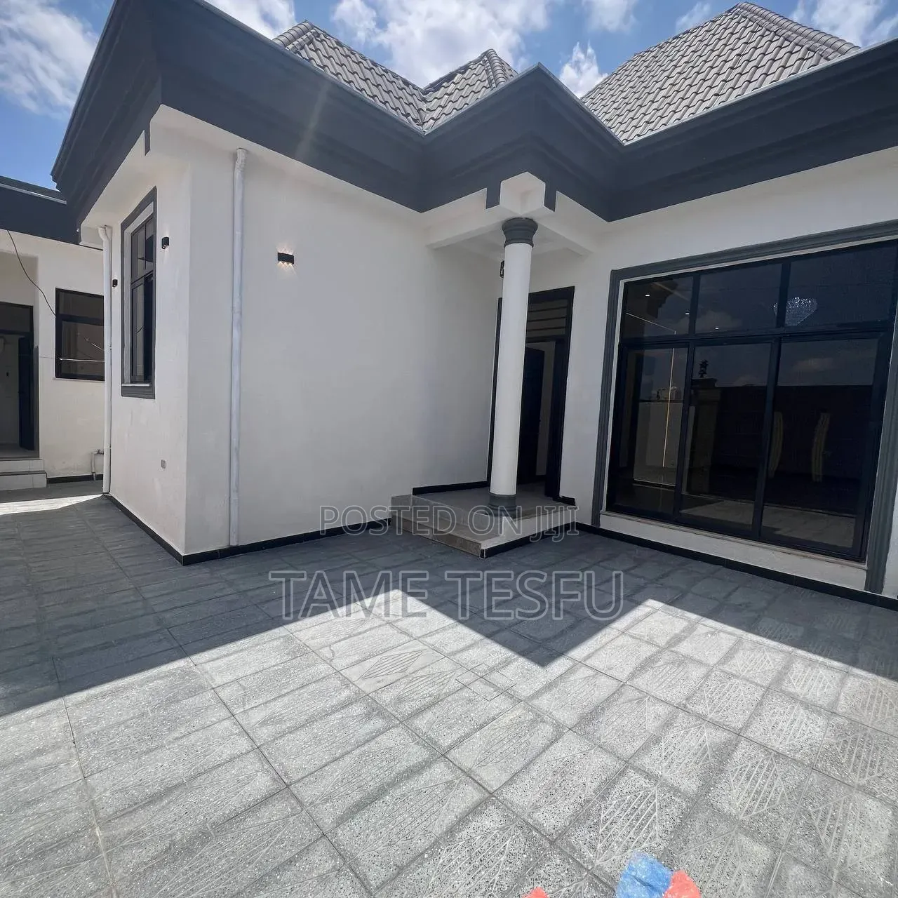 Furnished 4bdrm Villa in Hayat, Bole for sale