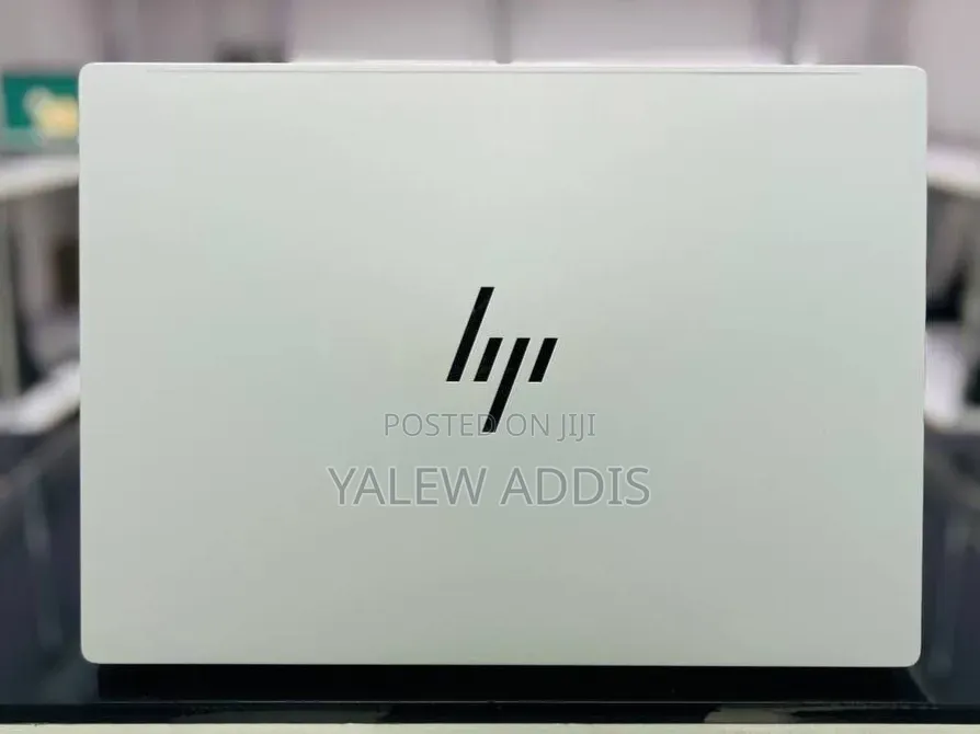 New Laptop HP OmniBook 7 16" 16GB Intel Core 7 SSD 512GB