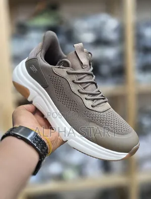 Skechers Black & Brwin High Master Quality for Man's Made in Vietnam