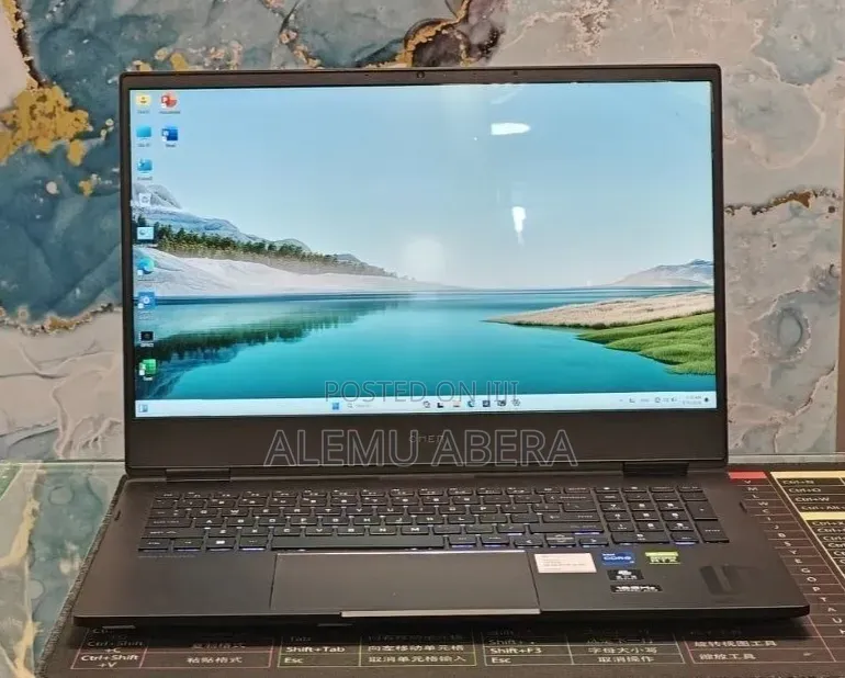New Laptop HP Omen 16 16GB Intel Core i7 SSD 512GB