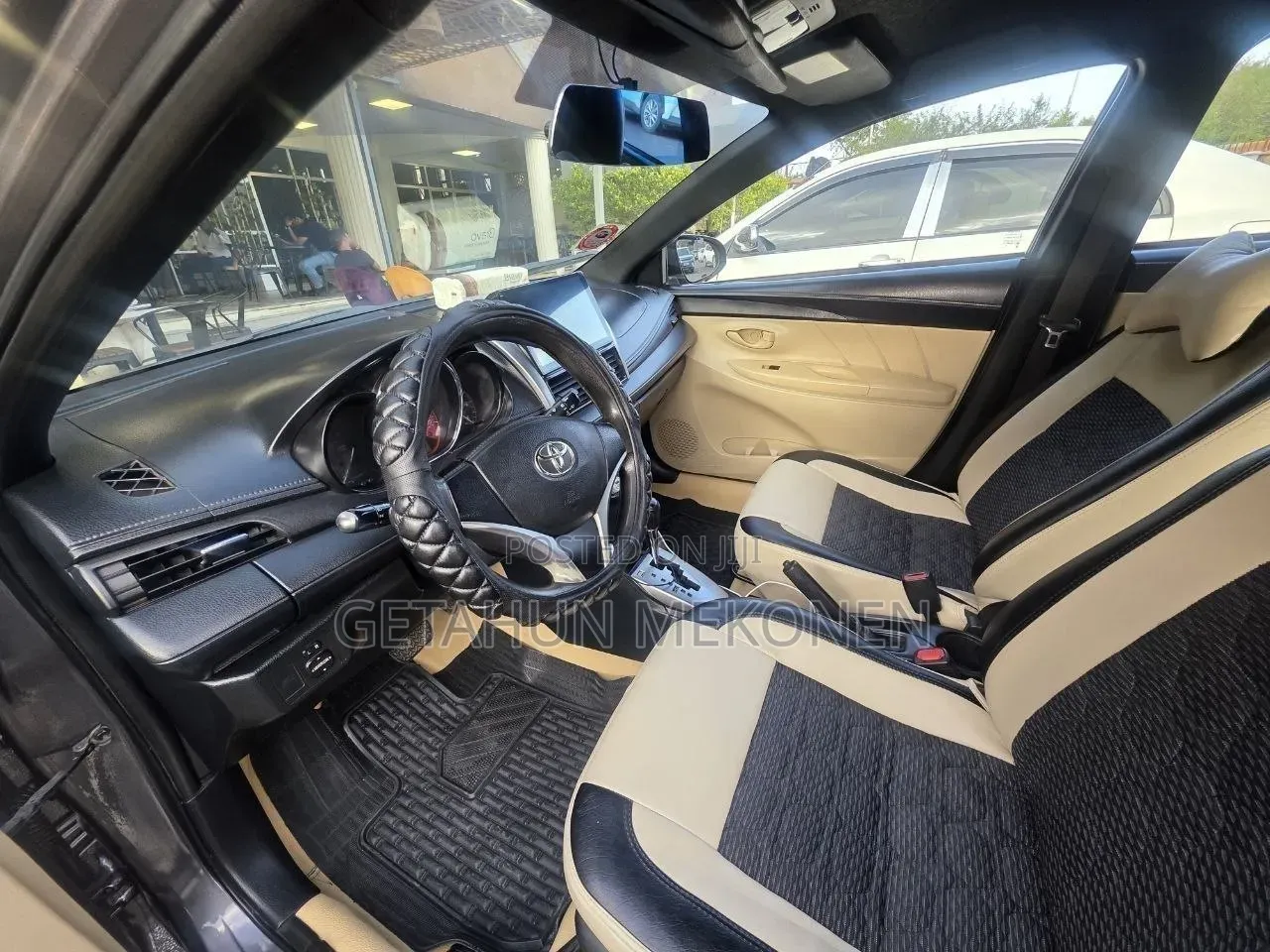 Toyota Yaris 2015 Blue