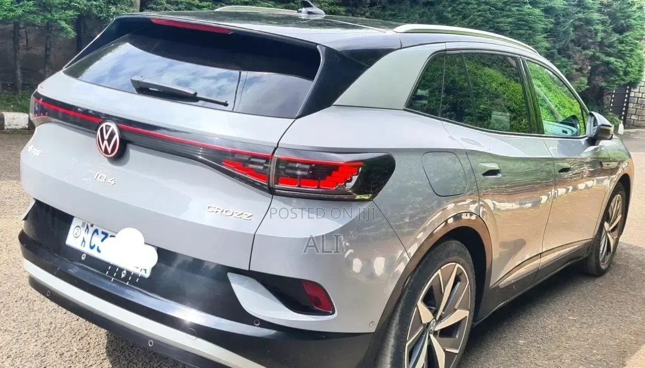 Volkswagen ID.4 2022 Gray