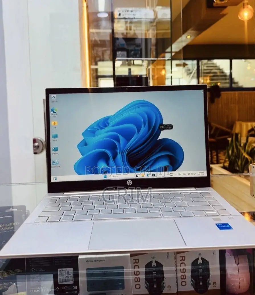 New Laptop HP Stream Notebook 16GB Intel Core i5 SSD 1T