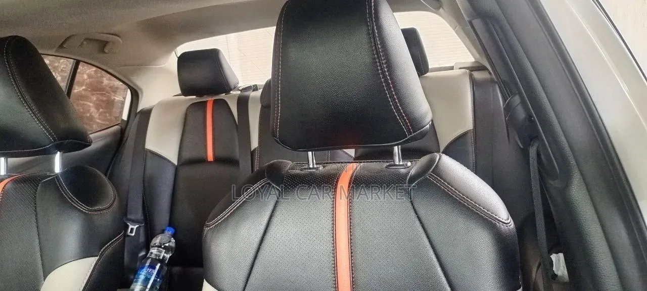 Toyota Corolla L 2022 White