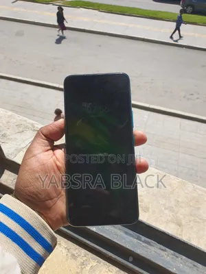 Infinix Hot 12 play 64 GB Blue
